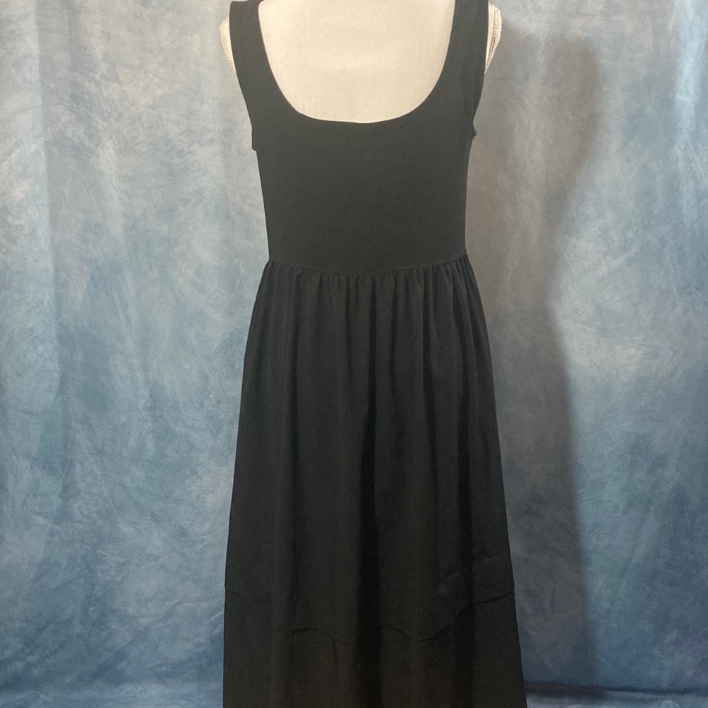 🏵️2for$40🏵️ Serra Black Sleeveless Midi Dress Built-In Bra Knit Top Flowy Skirt - Picture 6 of 16